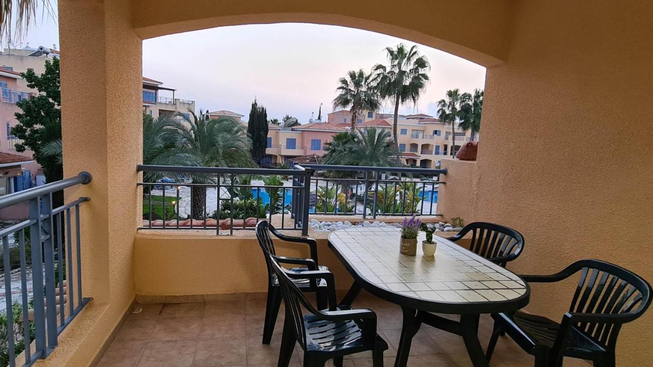 Sunny Limnaria Gardens 2 Bedroom Apartment Πάφος Εξωτερικό φωτογραφία